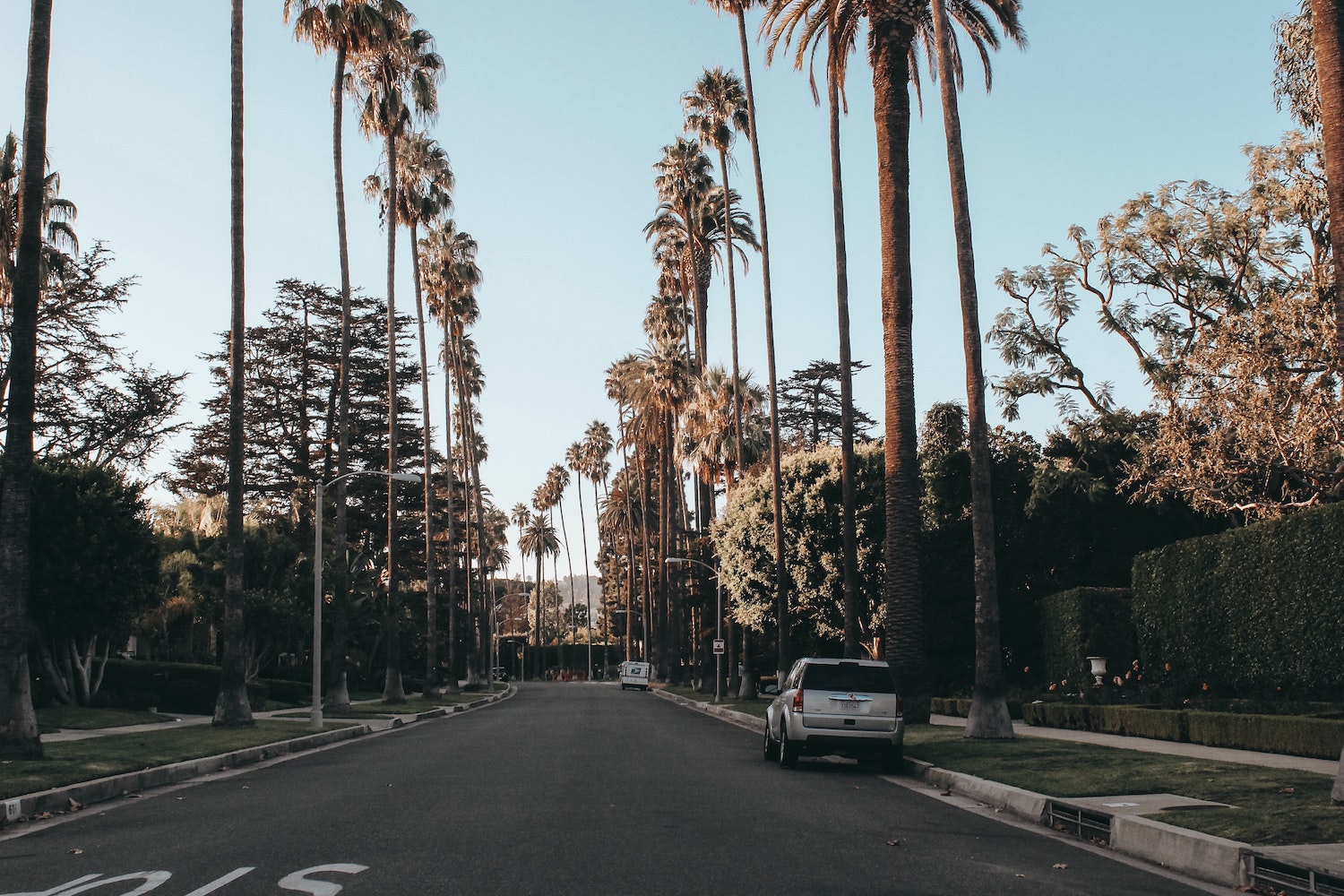 best places for singles los angeles